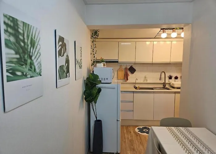 アパート Of - Cozy 3 Stay, 3min From Snu Station ソウル特別市